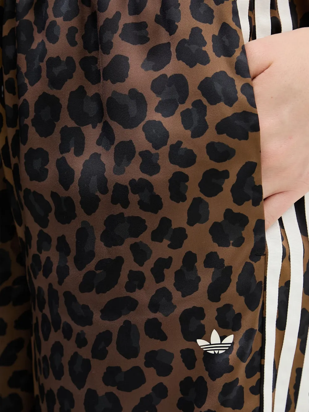 adidas leopard-print track trousers Bruin