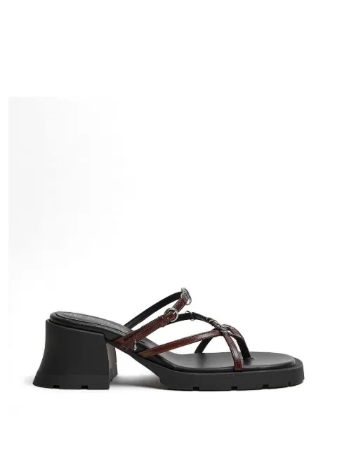 Miista sandalias con múltiples tiras