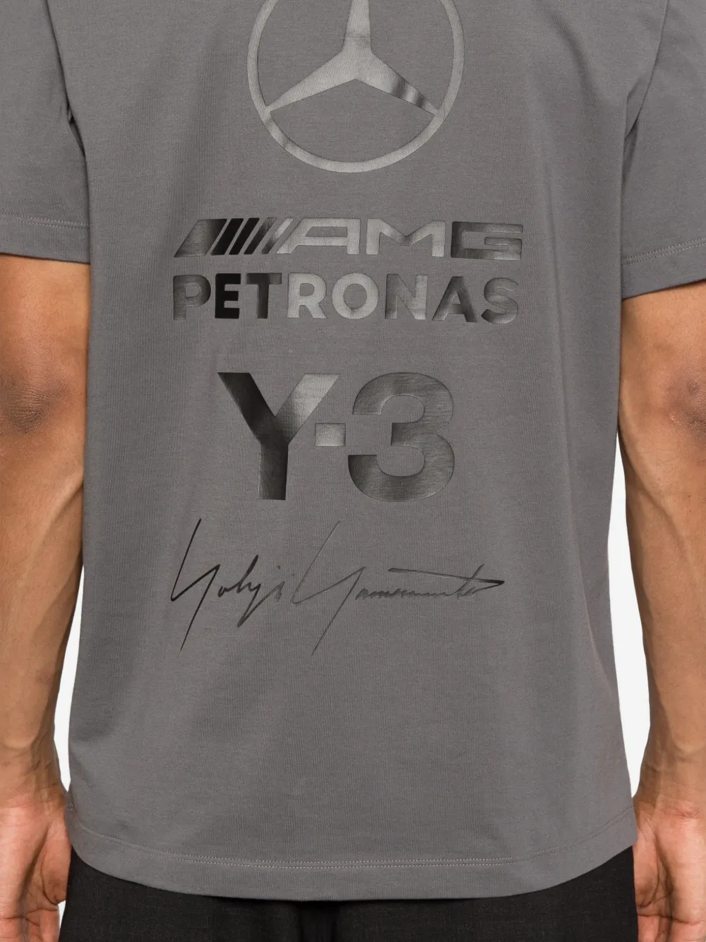 Y-3 x AMG Petronas F1 Team T-shirt met logo Grijs