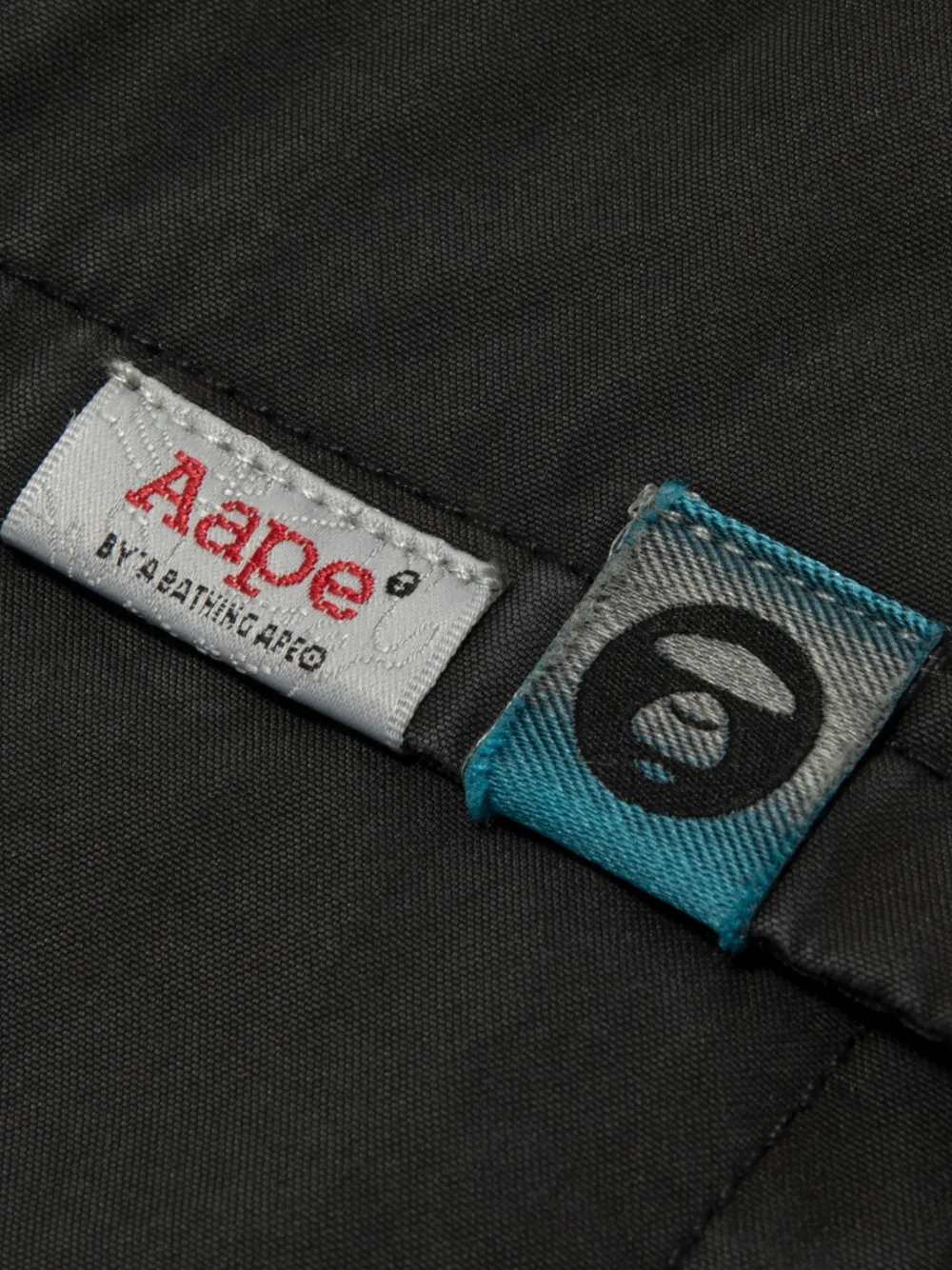 AAPE BY *A BATHING APE Shorts met camouflageprint en logopatch Zwart