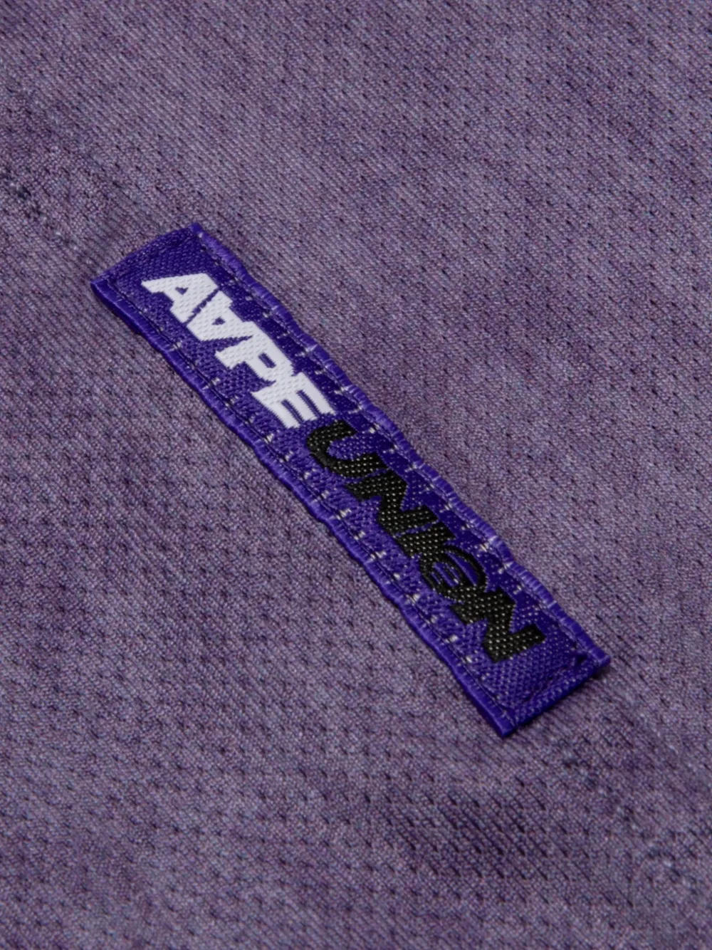 AAPE BY *A BATHING APE T-shirt met logopatch Paars