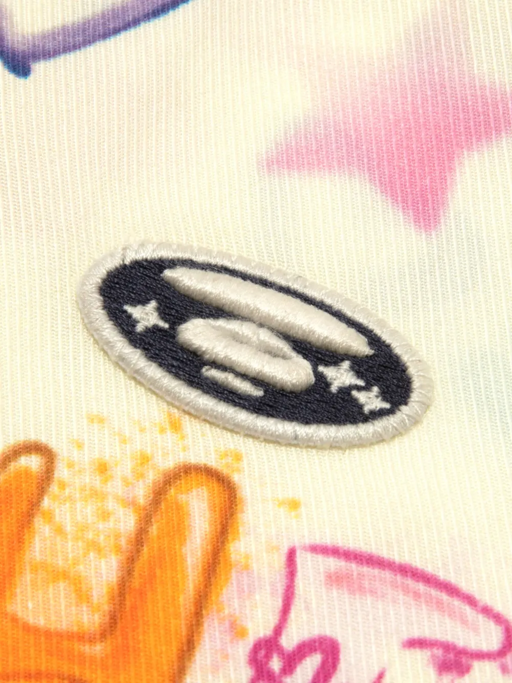 AAPE BY *A BATHING APE blouse met grafische print en korte mouwen Beige
