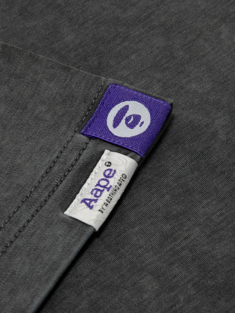AAPE BY *A BATHING APE T-shirt met logo Grijs