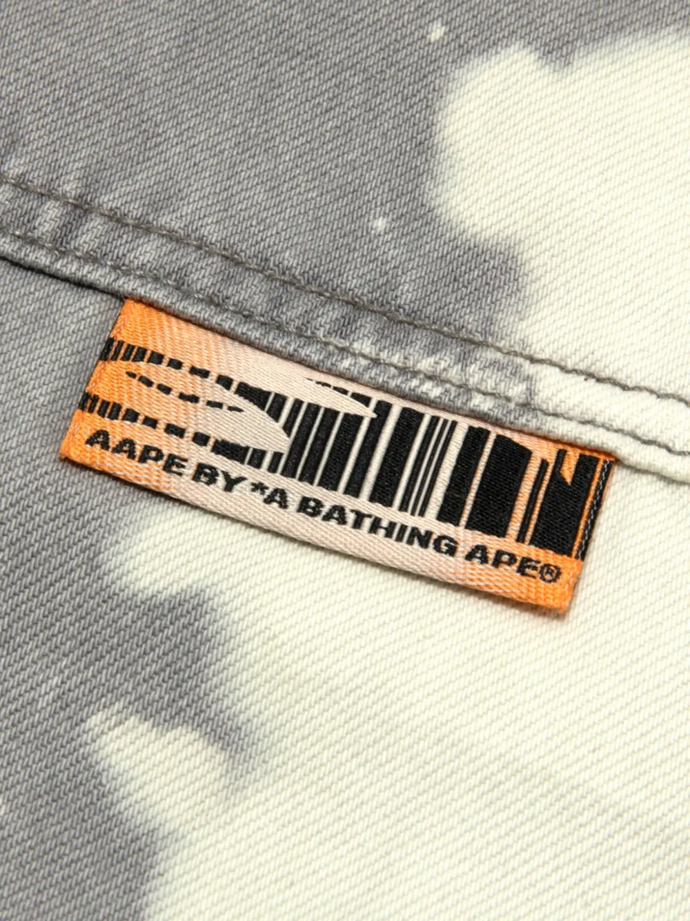  Aape By *a Bathing Ape® Hooded Splatter-patterned Shirt Jacket - Grey 