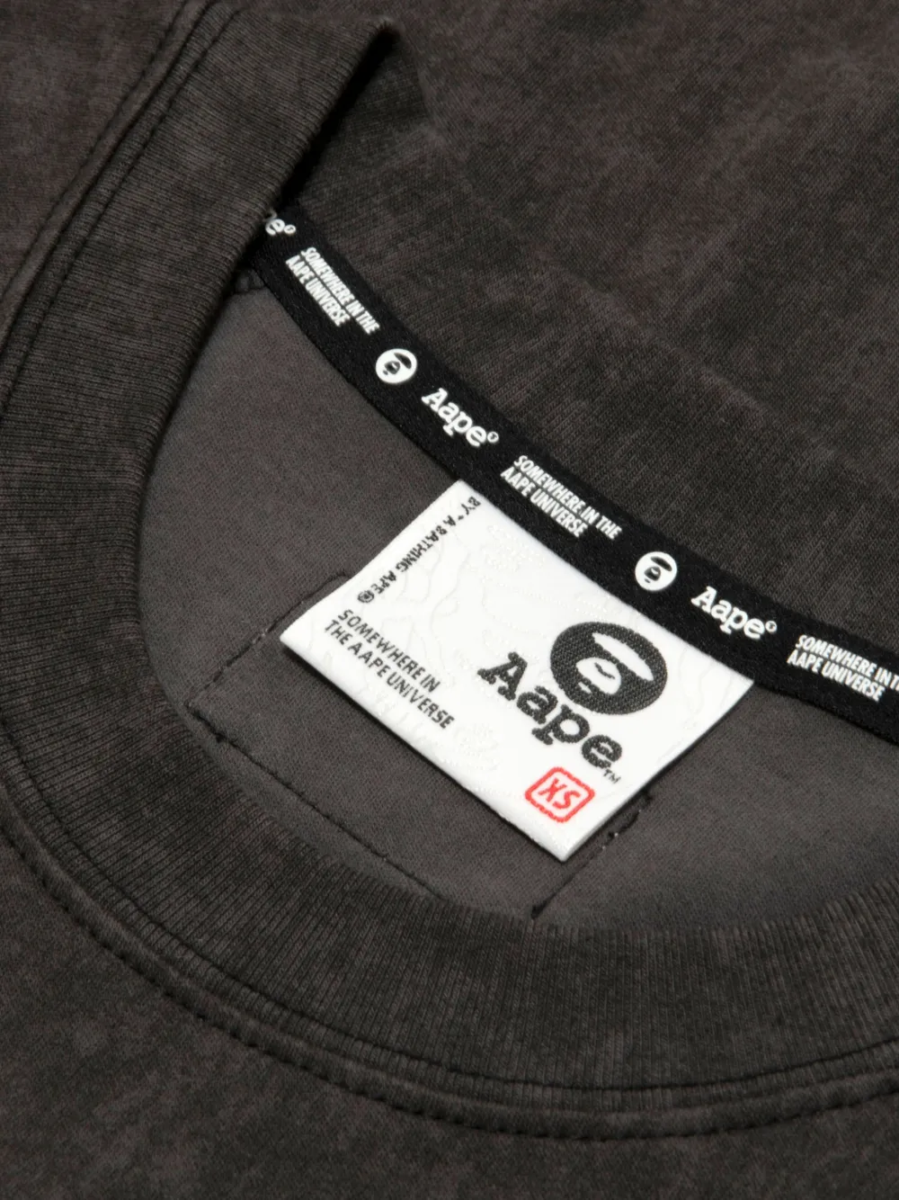  Aape By *a Bathing Ape® Appliqué Cropped T-shirt - Brown 