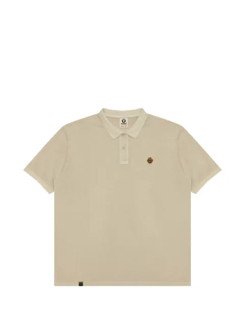 AAPE BY *A BATHING APE® playera tipo polo con aplique
