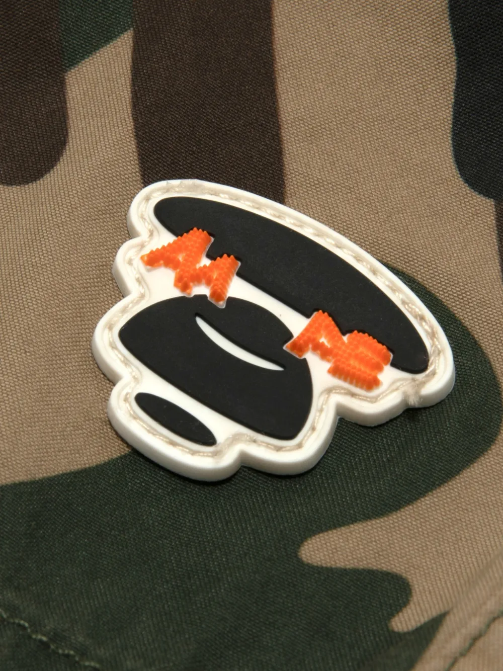 AAPE BY *A BATHING APE Shorts met camouflageprint Groen
