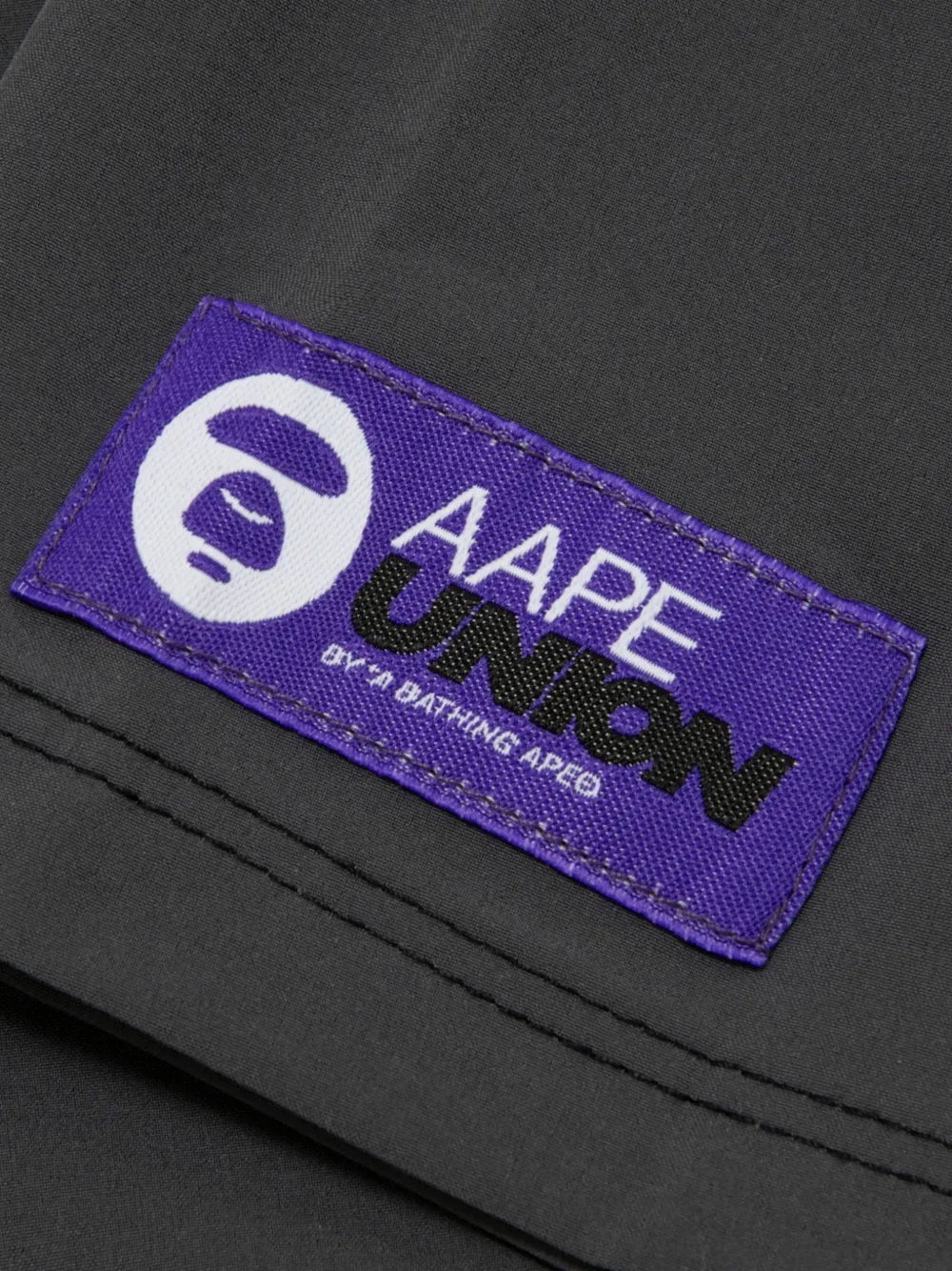 AAPE BY *A BATHING APE Shorts met logoprint Grijs