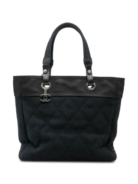 CHANEL Pre-Owned 2009-2010 Medium Quilted Canvas Paris Biarritz tote bag