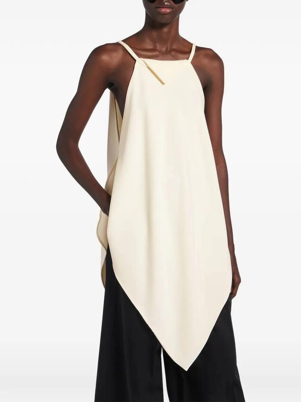 Balenciaga Blouse met spaghettibandjes en V-hals Beige