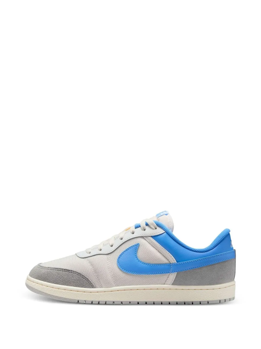 Jordan Skyline Low sneakers - Nude