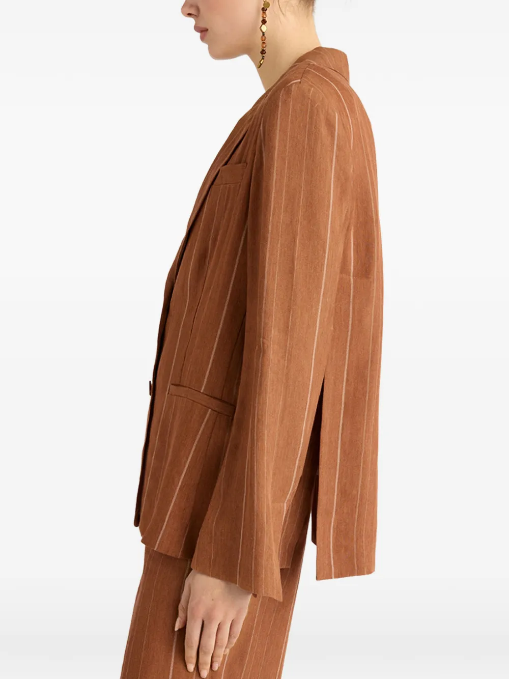 MOMONÌ Blazer met krijtstreep en twee knopen Bruin