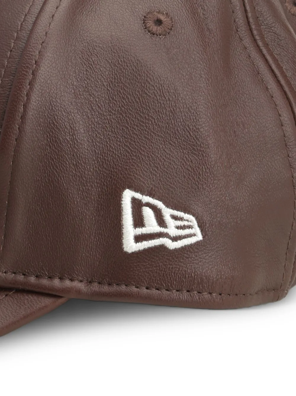 NEW ERA CAP 9Forty pet Bruin