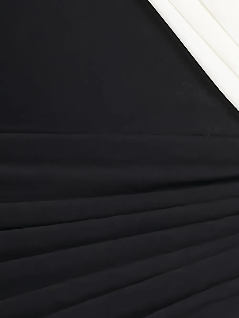 Tadashi Shoji Jurk met gedrapeerde schouders Zwart