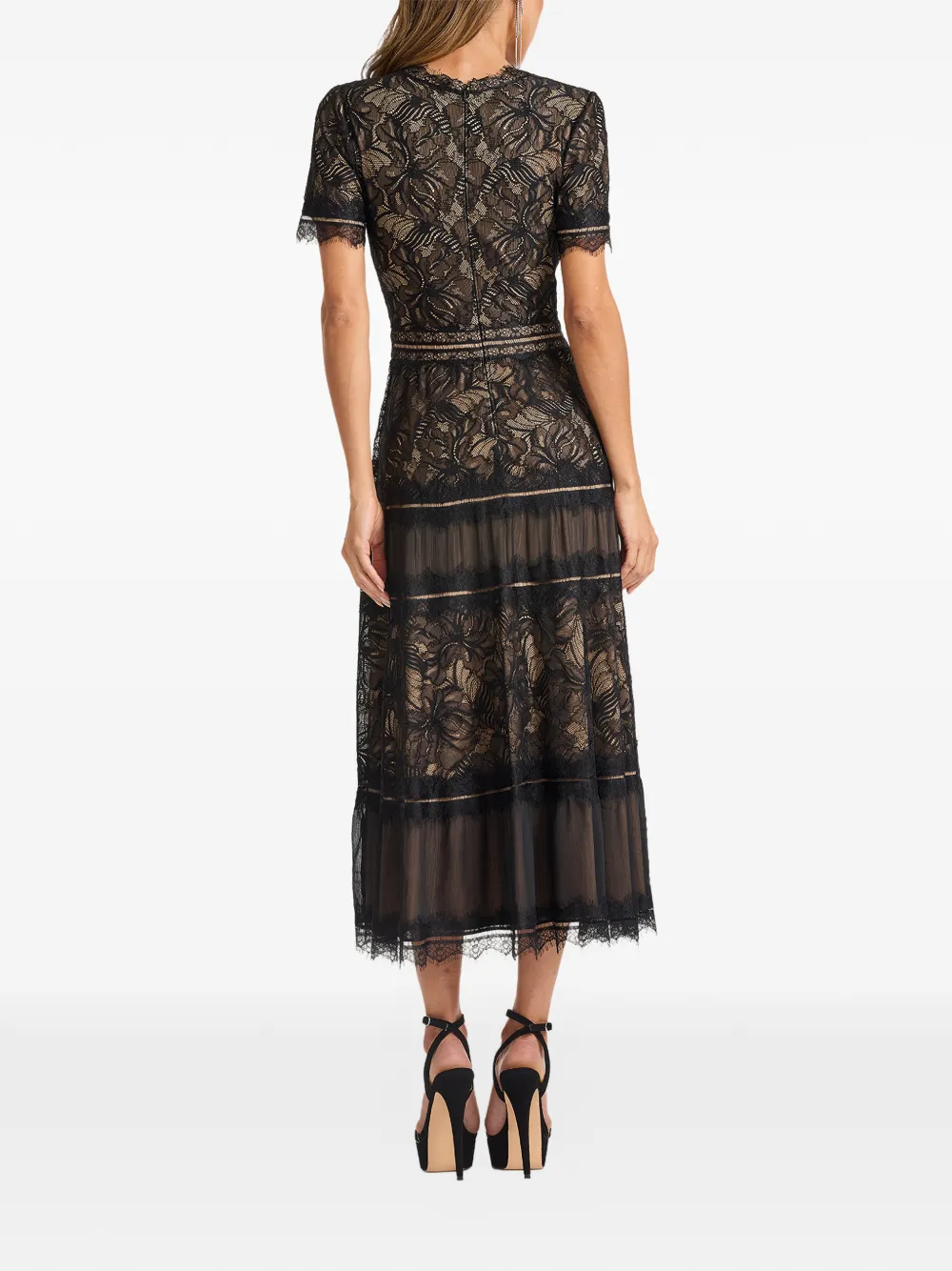Tadashi Shoji Gelaagde jurk Zwart