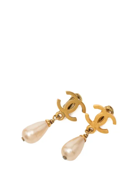 CHANEL Pre-Owned boucles d'oreilles en plaqué or à perle CC (1995)