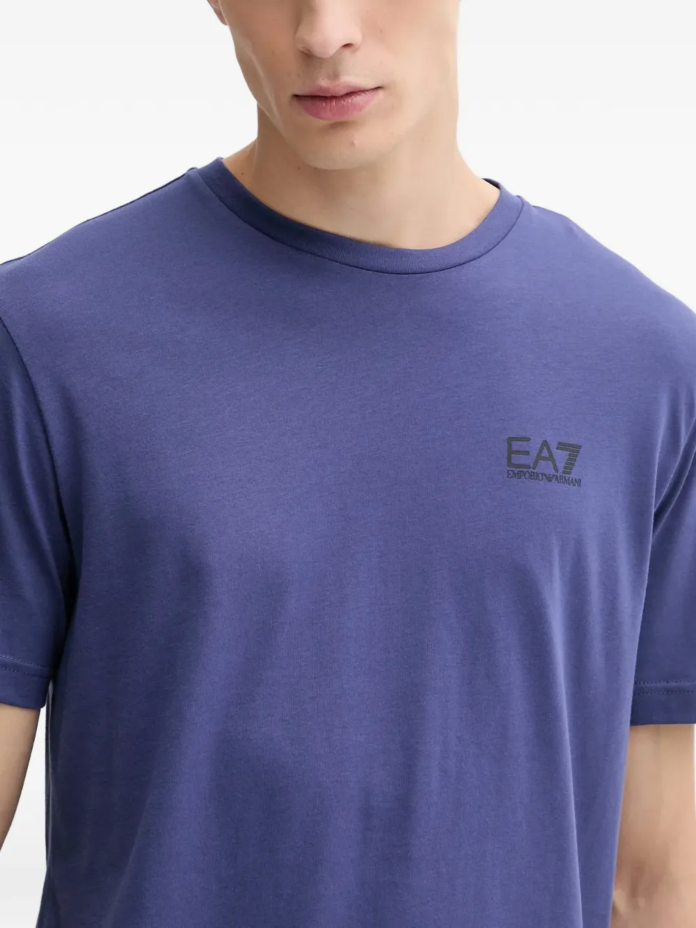 Ea7 Emporio Armani T-shirt met logoprint met ronde hals Paars