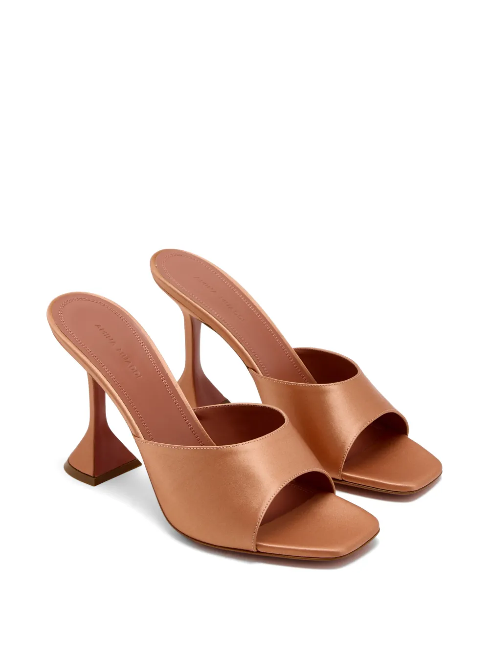 Amina Muaddi Lupita muiltjes Beige