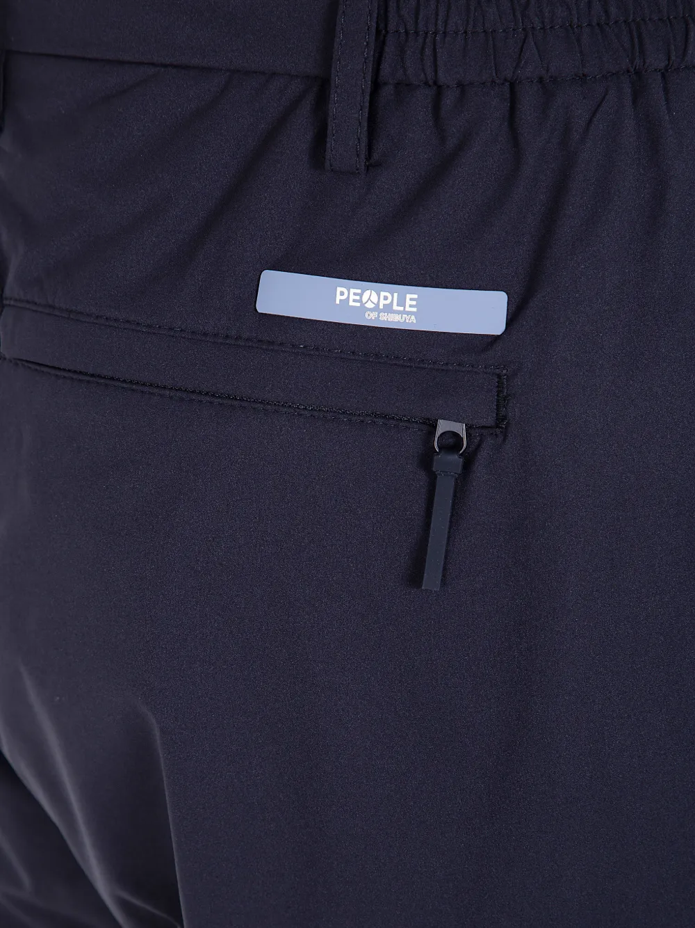 People Of Shibuya Brak geplooide shorts Zwart