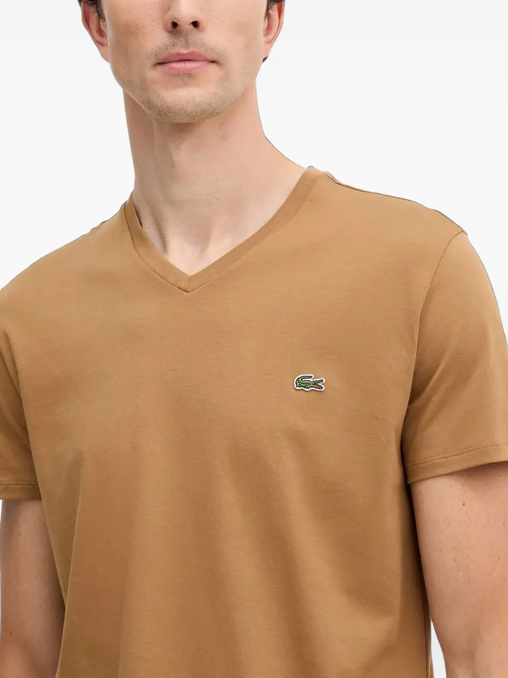 Lacoste Lichtgewicht pima katoenen T-shirt met V-hals Bruin