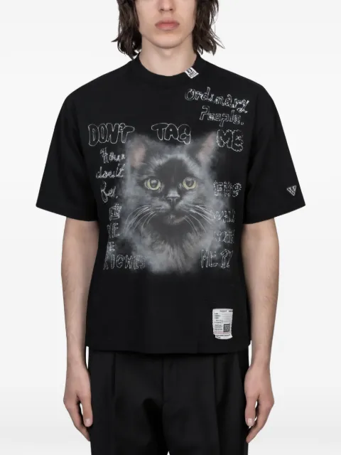 Maison MIHARA YASUHIRO playera con gato estampado