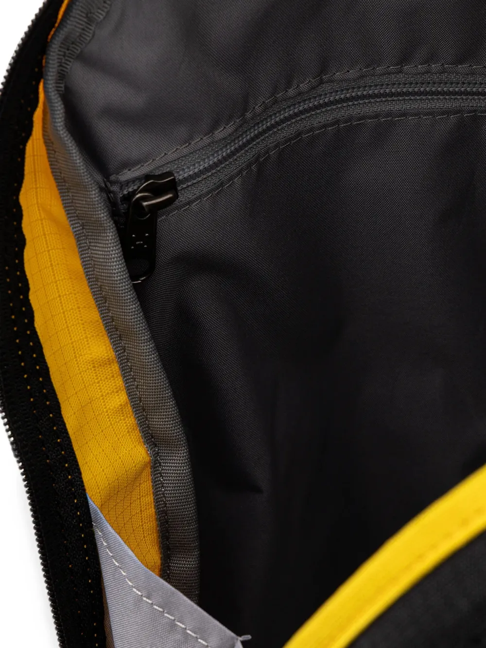 Haglöfs Kleine Tight rugzak met gesp Zwart