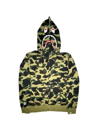 A BATHING APE®