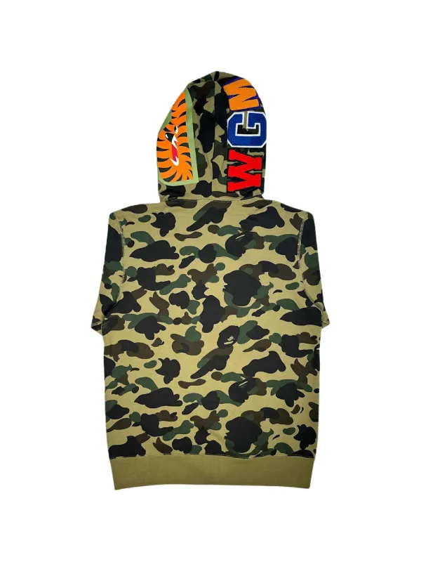 A BATHING APE® Camo Shark Zip Hoodie | Green | FARFETCH
