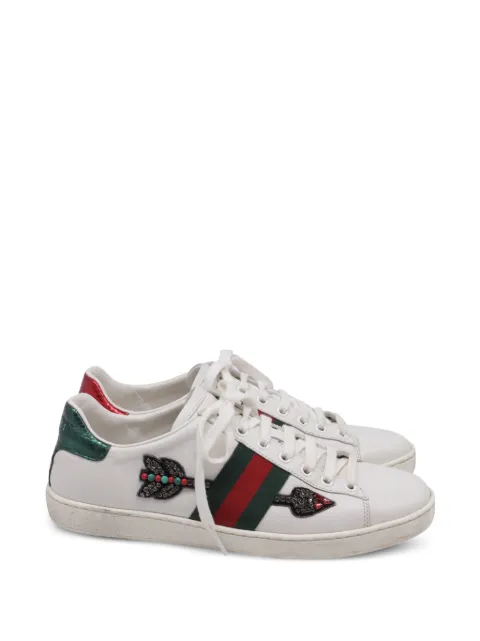 Gucci Pre-Owned Ace arrow-embroidered leather sneakers