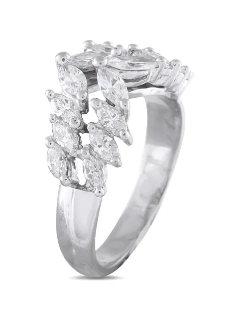 LB Exclusive diamond ring