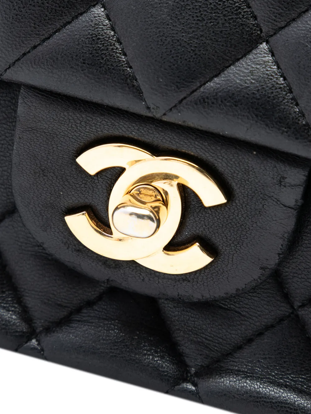 2010-2011 Medium Classic Lambskin Double Flap Shoulder Bag