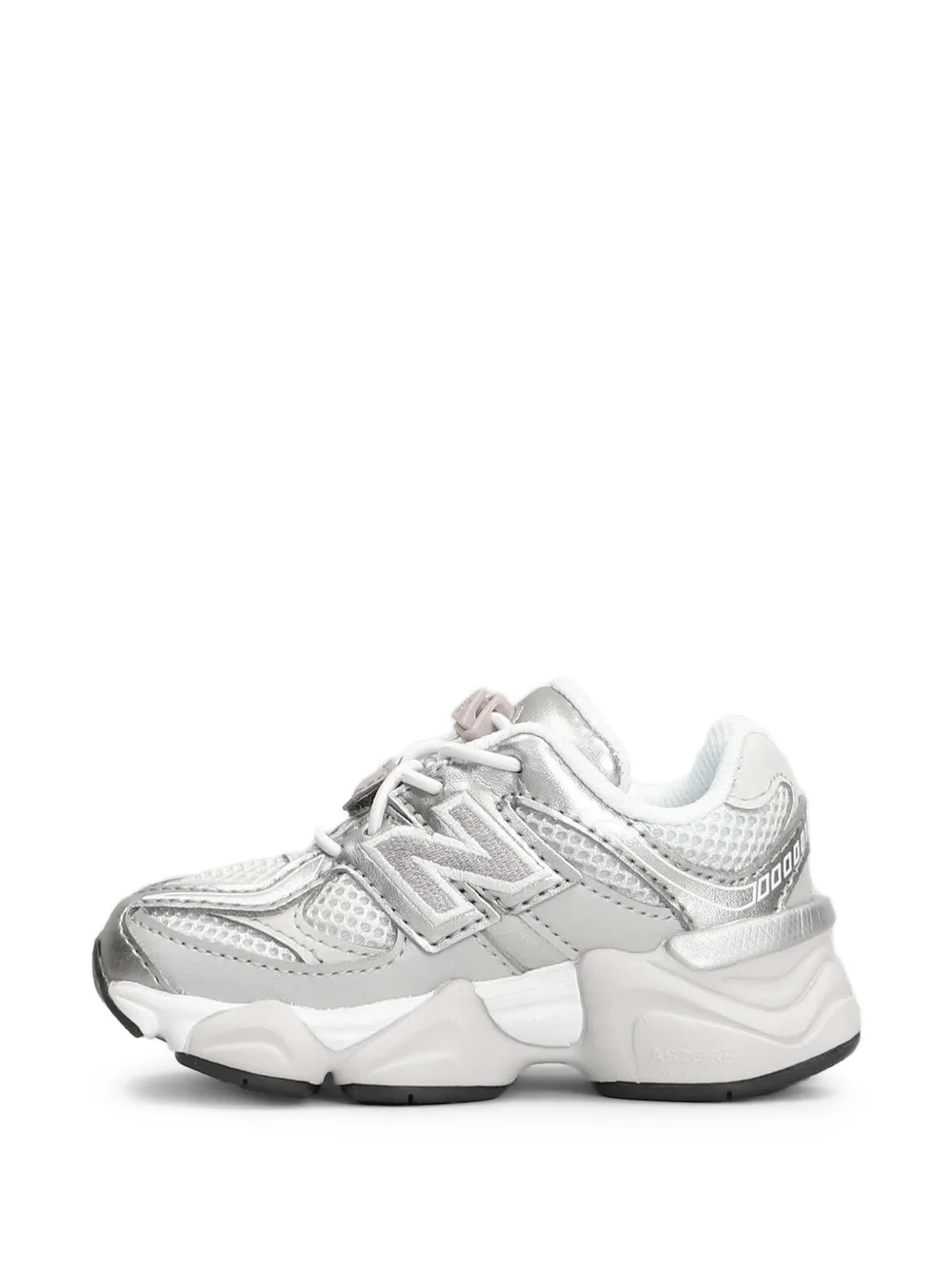 New Balance Kids 9060 Bungee mesh-panel lace-up sneakers Zilver