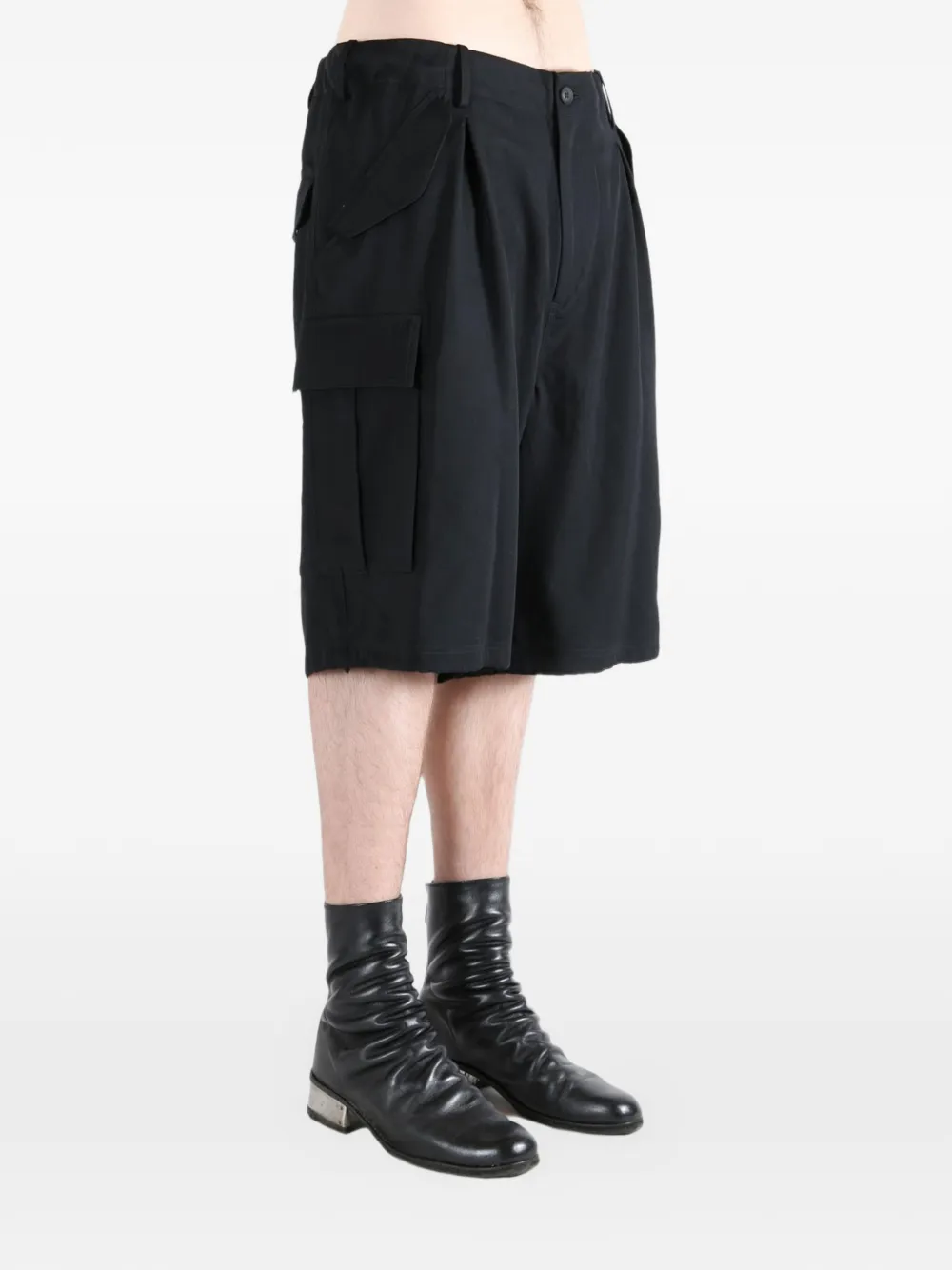 Yohji Yamamoto Geplooide cargo shorts Zwart