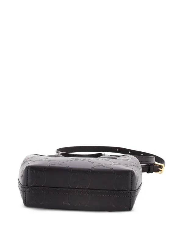 【GUCCI GGエンボス レザーハンドバッグ】 Gucci Pre-Owned バーティカル GG エンボス レザー ミニ ハンドバッグ