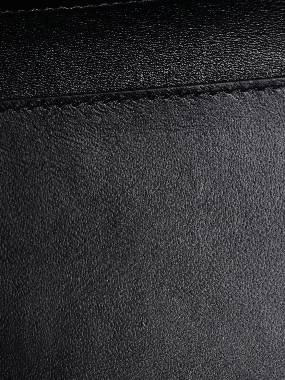 Medusa 95 Leather Medium Tote Bag