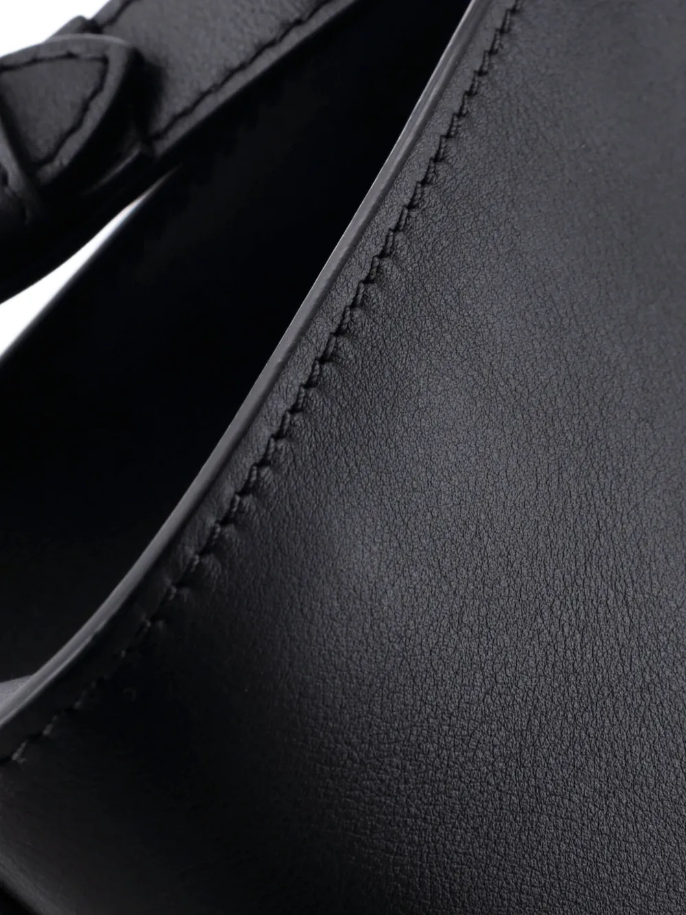 Medusa 95 Leather Medium Tote Bag