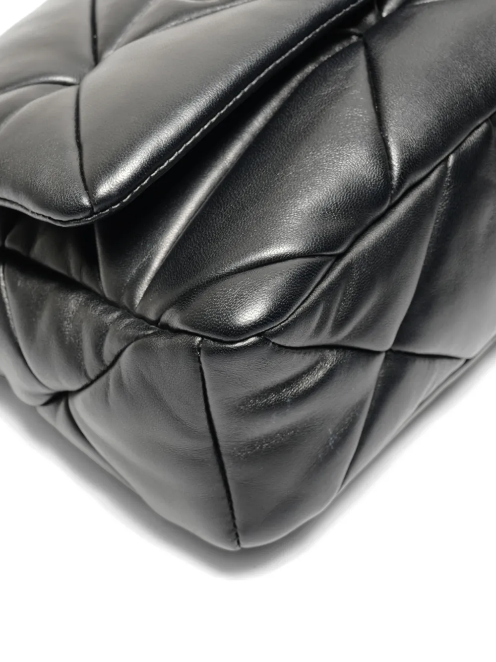 2016-2025 Quilted Shoulder Bag