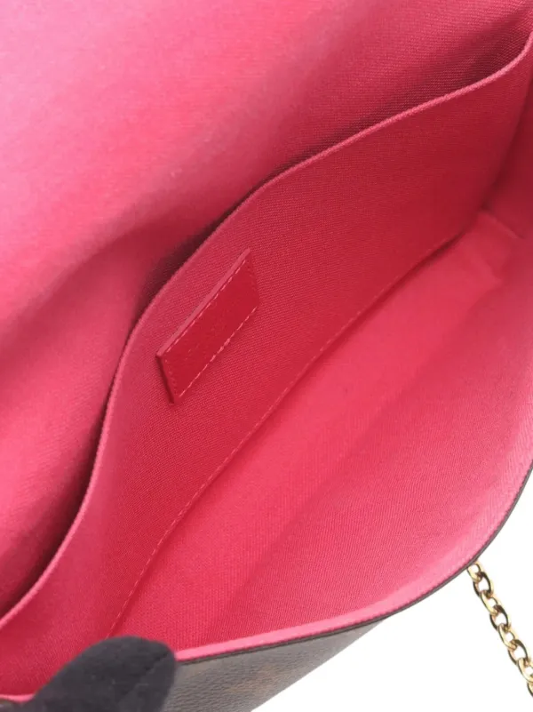 Louis Vuitton Pre-Owned 2021-2026 Monogram Christmas Animation
