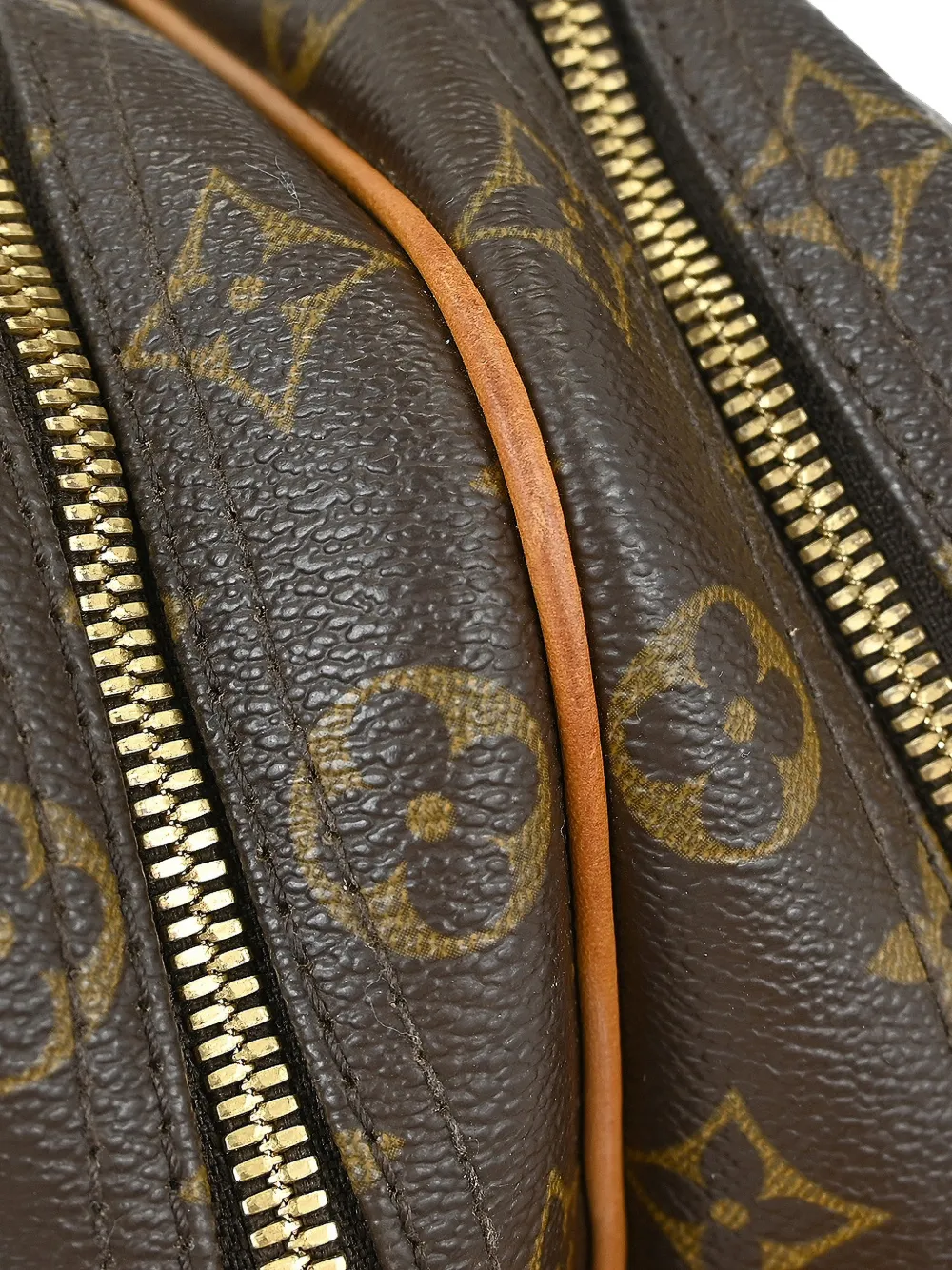 2002 Gm Reporter Monogram Shoulder Bag