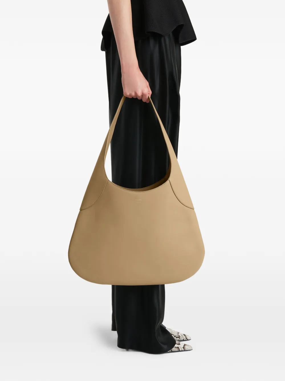 KHAITE Joan grote schoudertas Beige