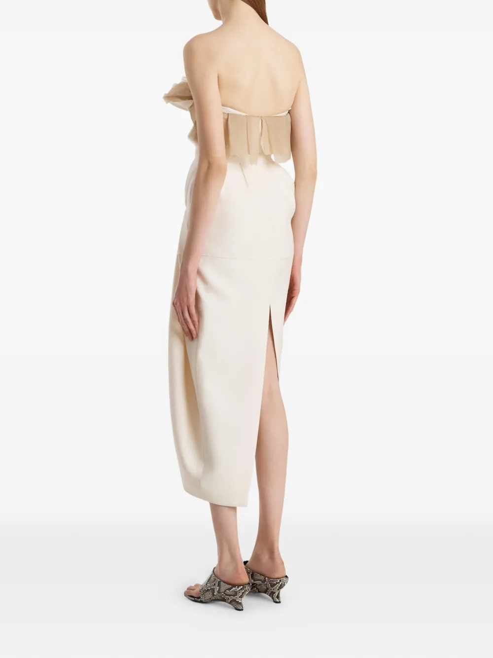 KHAITE Gedrapeerde midi-jurk met tulen afwerking Beige