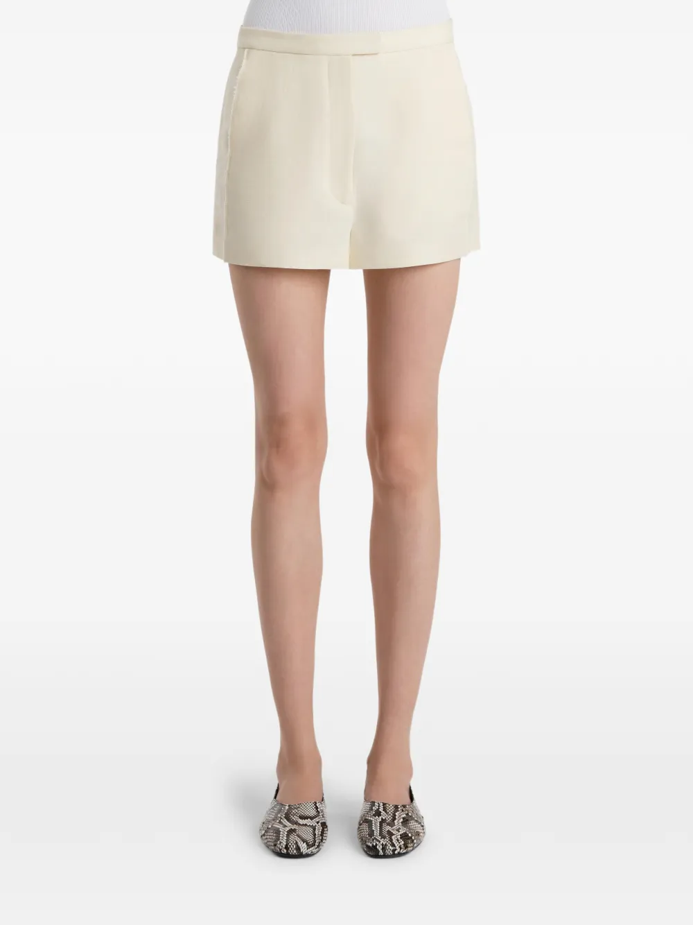  Khaite Blane Shorts - Neutrals 