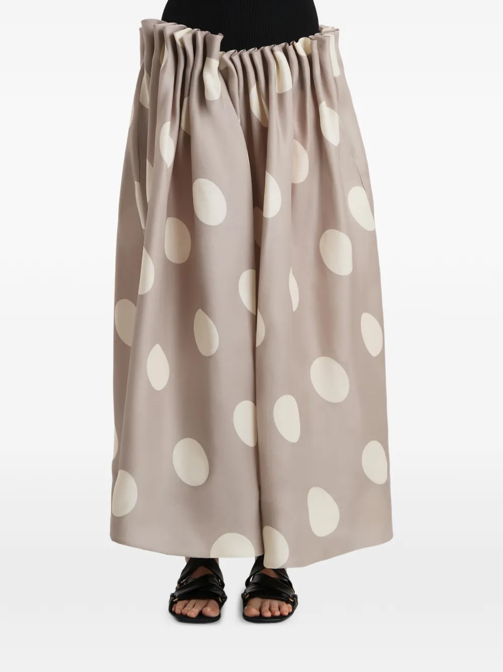 KHAITE Gesmockte midi-rok met stippen Beige