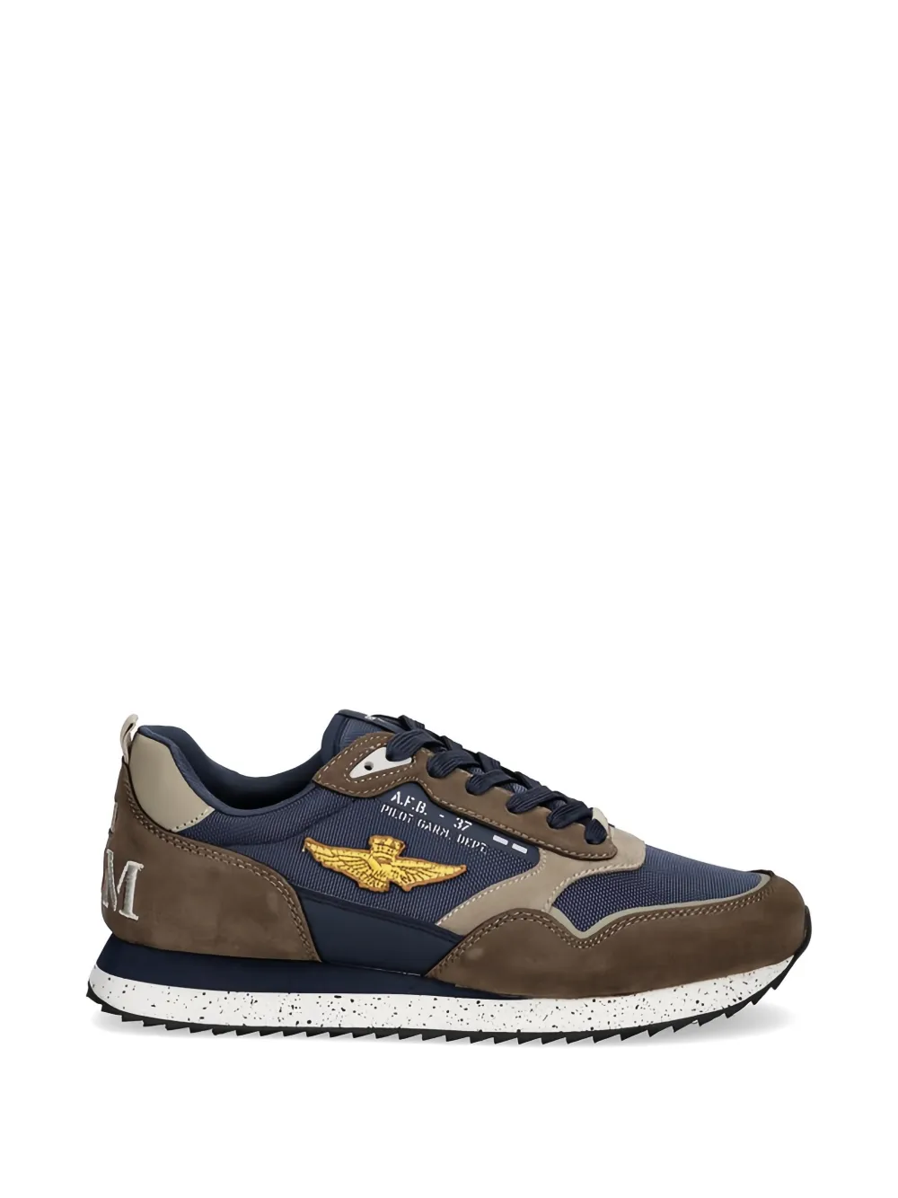 logo-detail sneakers
