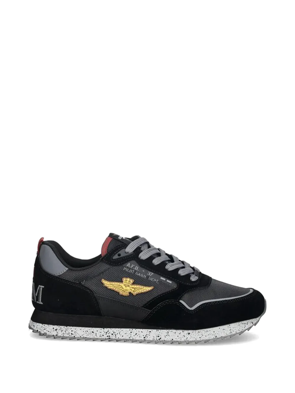 logo-appliqué sneakers