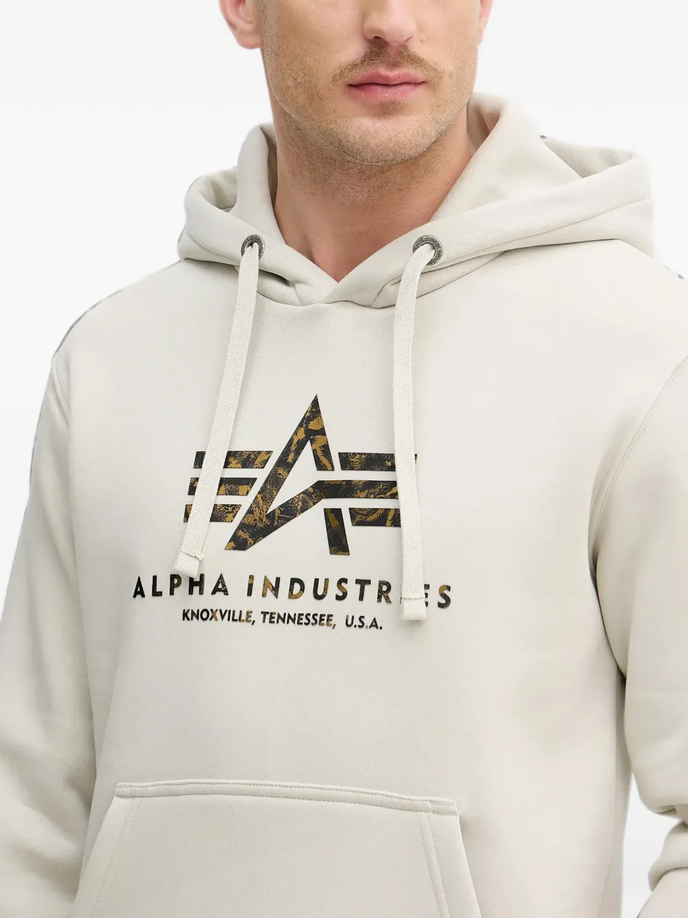 Alpha Industries Hoodie met logoprint en trekkoord Beige