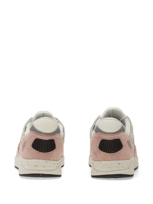 Karhu Aria 95 スニーカー | ピンク | FARFETCH JP