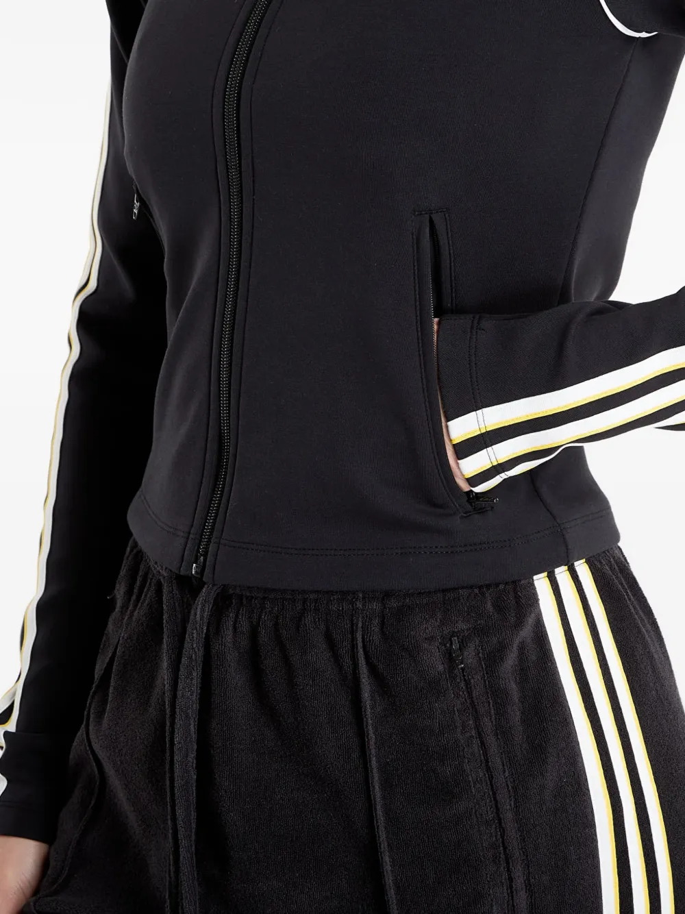 Slim Tt Zip-Up Sweater