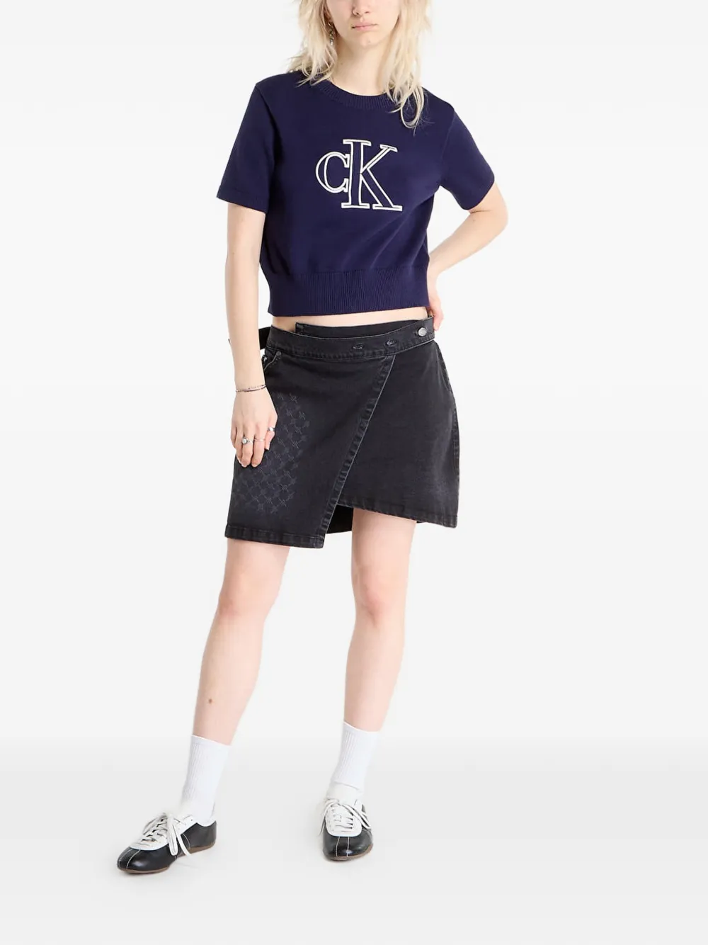  Calvin Klein Jeans Logo-print Top - Purple 