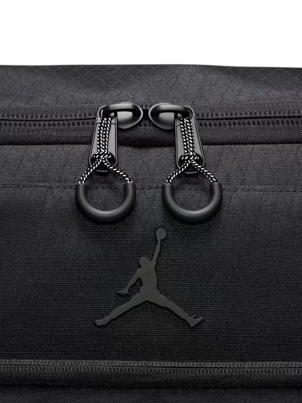Jordan ロゴ ボストンバッグ | ブラック | FARFETCH JP